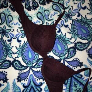 Garnet Lacey bra